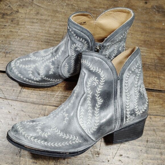 Corral Shoes - STERLING RIVER Size 11M Leather Ankle Cowboy Boots Gray Embroidered Vines